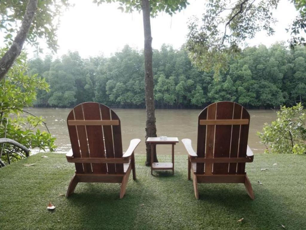 Anavilla Tangke Resort Khanom Luaran gambar