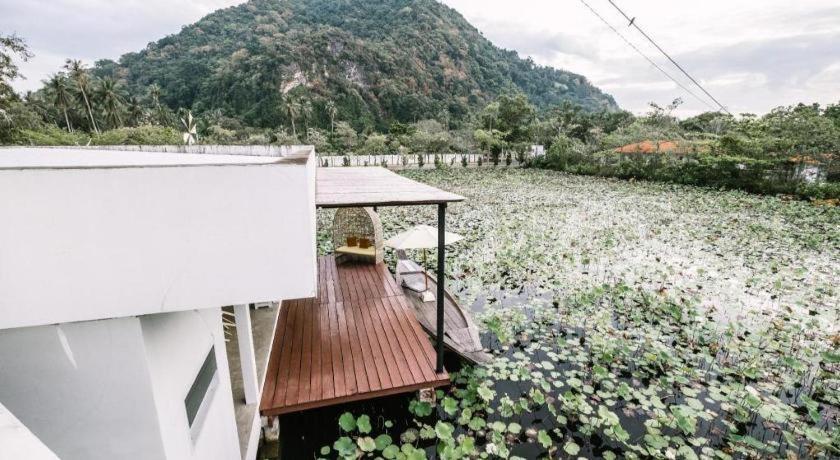 Anavilla Tangke Resort Khanom Luaran gambar