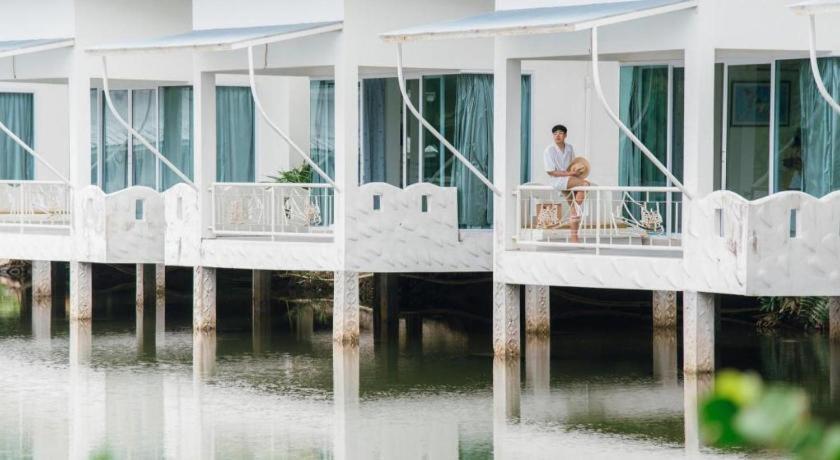 Anavilla Tangke Resort Khanom Luaran gambar